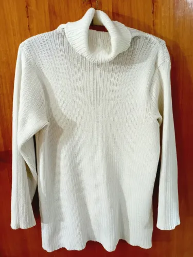 Blusa cacharrel tricô branco 