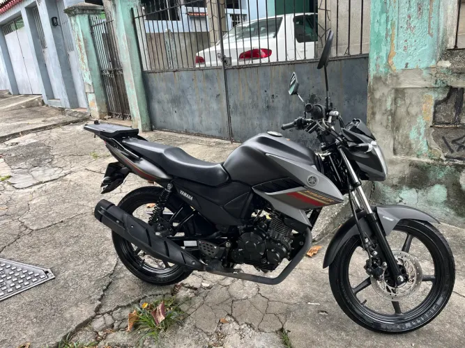 Fazer 150cc 20/21 CONSERVADA