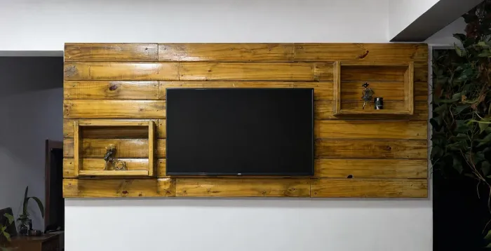 Painel de TV em Madeira Rústica 1,88m