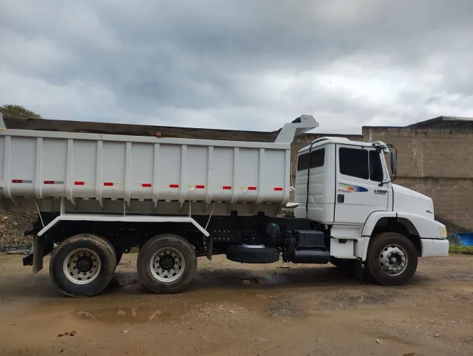 MB 1620 L 2010/11 $285000