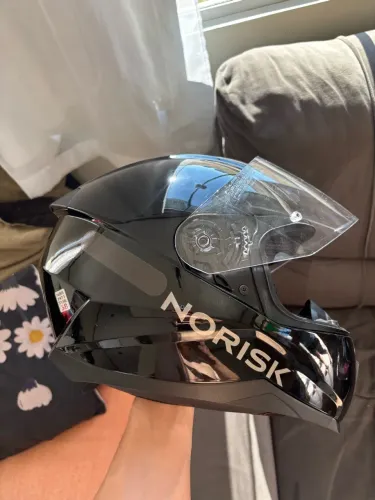 Capacete norisk razor black 58