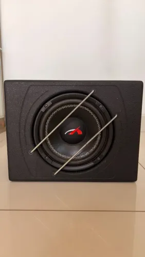Caixa Subwoofer amplificada Hinor