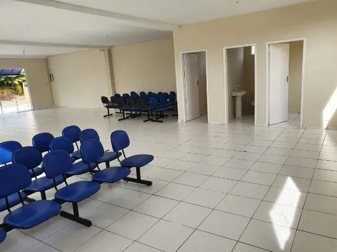 SALÃO COMERCIAL ORTIGUEIRA PR 177METROS