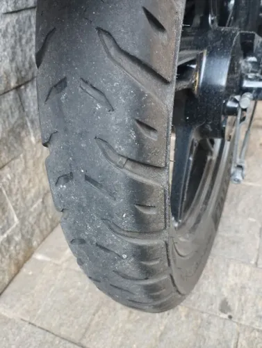 Pneu traseiro Michelin 100/90 /18