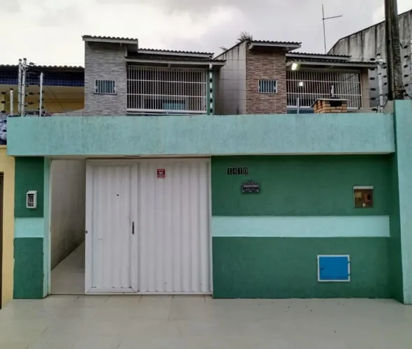 Casa com 4 dormitórios à venda, 135 m² por R$ 550.000,00 - Itaperi - Fortaleza/CE