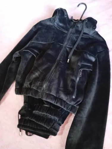 Conjunto feminino novo de veludo
