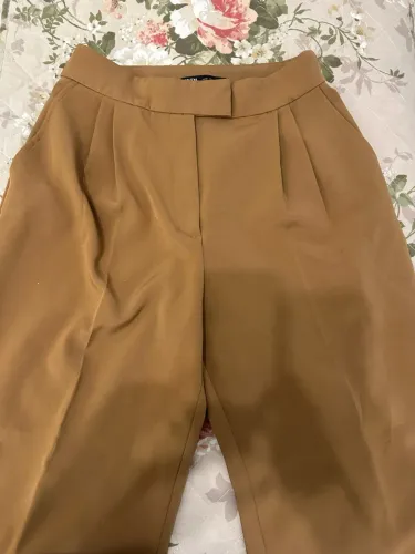 Calça alfaiataria Zara