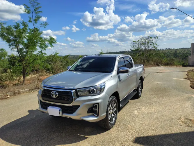 Toyota Hilux CD SRV 4X4 2.8 TDI Diesel Aut. 2019