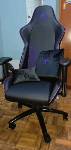 Cadeira Gamer Mancer Tyr Purple Edition - Preta/Roxa<br>R$ 500,00<br>Nova