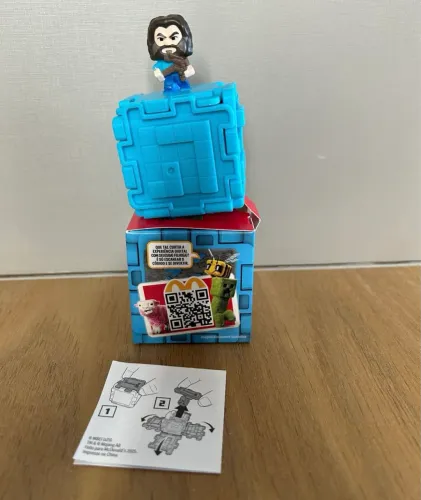 exército do steve do happy meal mac donalds, em excelente estado.