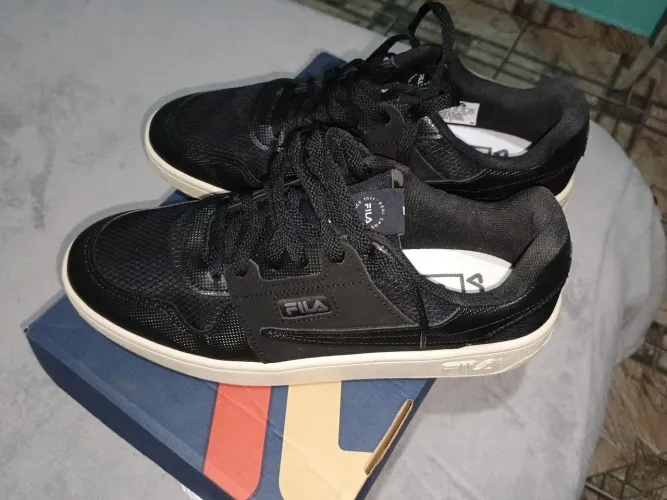 Tênis fila classic original número 41