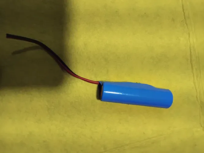 BATERIA 18650 DE 3,7 A 4,2 V COM BMS PARA CAIXINHAS DE SOM E OUTROS