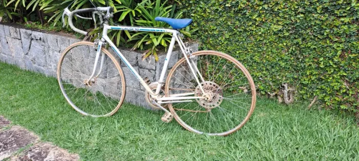 Caloi 10 branca anos 70