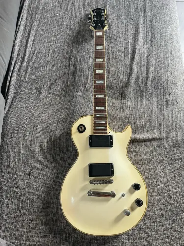 Vendo guitarra tagima les Paul 