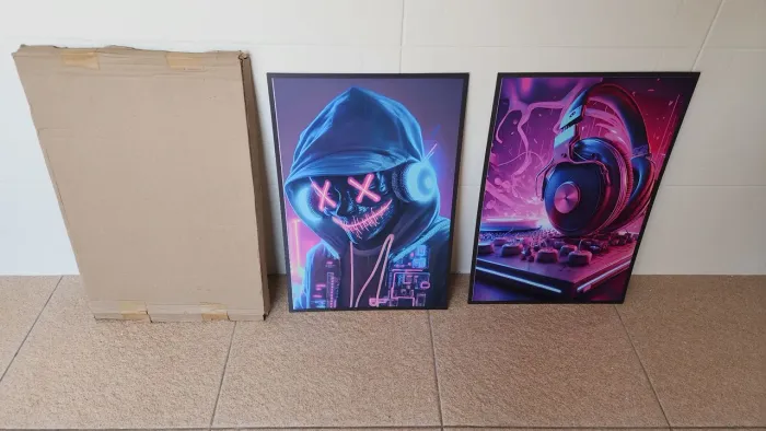 02 quadros decorativos neon novos na caixa.