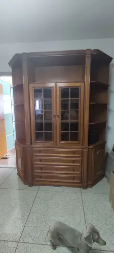 Armário em mogno 
