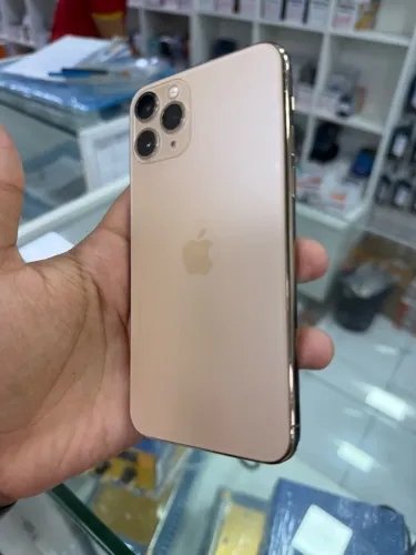 IPHONE 11 PRO