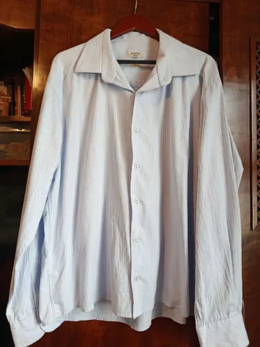 Camisa social resumo azul claro