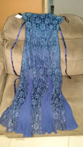 Vestido para festa 145cm de altura ,busto 33cm(66cm)total , cintura 30cm(60cm)total