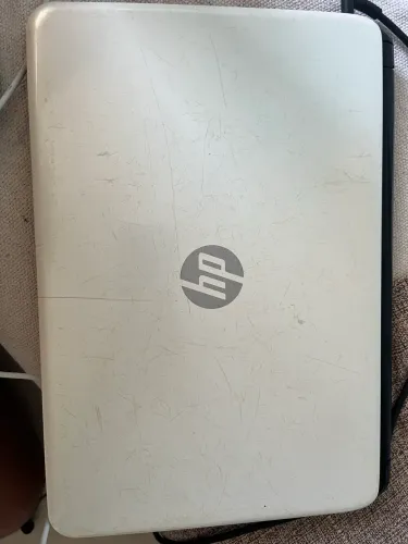 Notebook HP 14 - Intel Celeron, 4GB RAM, Windows 10 Pro, SSD 240 GB