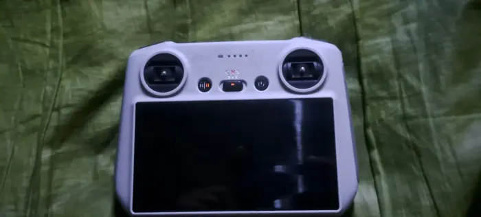 Controle de drone. DJI RC e cartão de 32gb