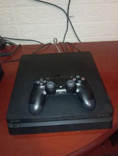 Ps4 slim 500g