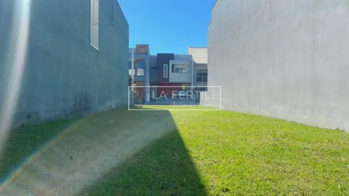 Lote/Terreno, à Venda por R$ 469.000,00 - Uberaba, Curitiba (Pr)