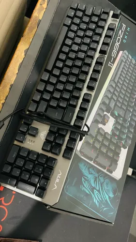 Teclado 100%,marca aula,mecânico,keycaps azul