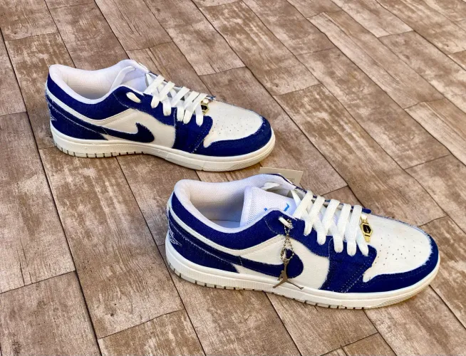 Tênis Nike jeans jordan