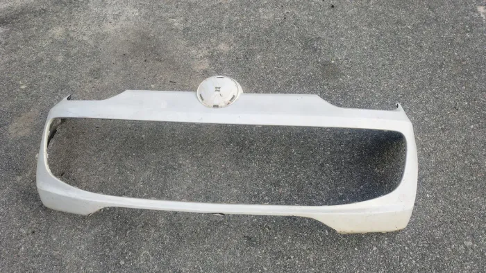 Para-choque dianteiro VW UP 2014 a 2017 original c detalhe 