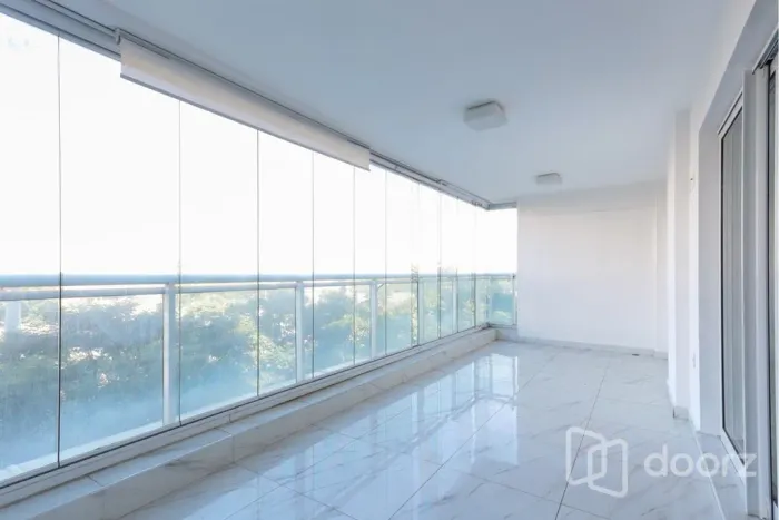 Imóvel na Isaac Krasilchik com 3 dormitórios e 159m²