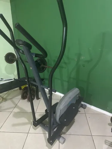 Elíptico mecânico