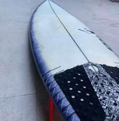 Prancha Surf TBS EVOLUTION 3?11?L. 25?. Com Leash novo