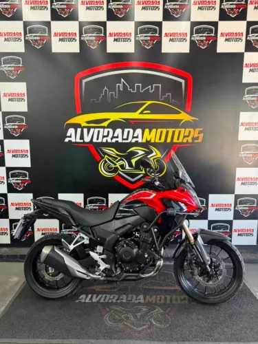 CB 500X 2023 9.100 km. Emplacada e á pronta entrega