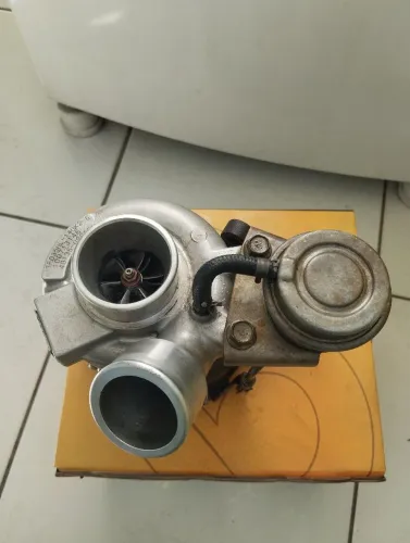 Vendo turbina original da L200 Triton 2013 a diesel em perfeitas condições 