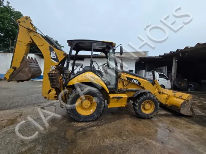 RETROESCAVADEIRA CAT 416E ANO 2014 4x4