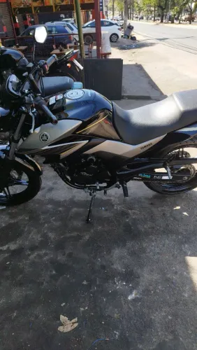 Fazer 250 / 2016
