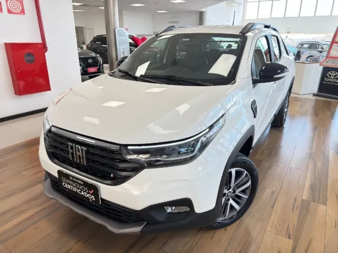 Fiat Strada Volcano 1.3 Flex 8V CD 2026