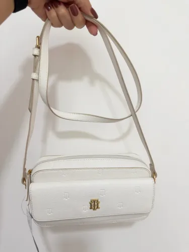Bolsa Tommy Hilfiger - Original- Com etiqueta
