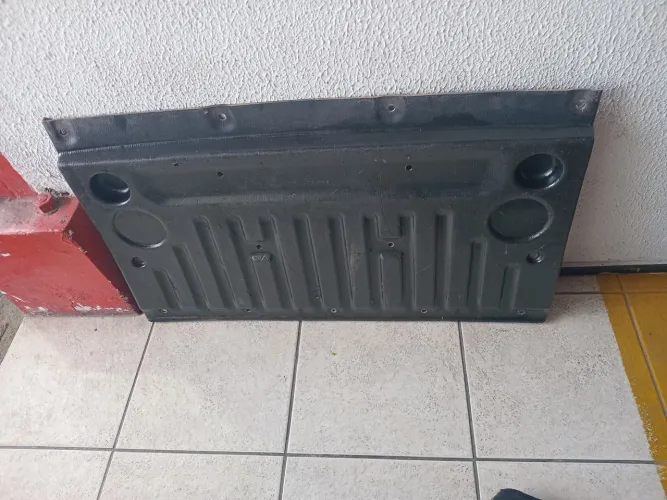 Protetor da tampa traseira da strada
