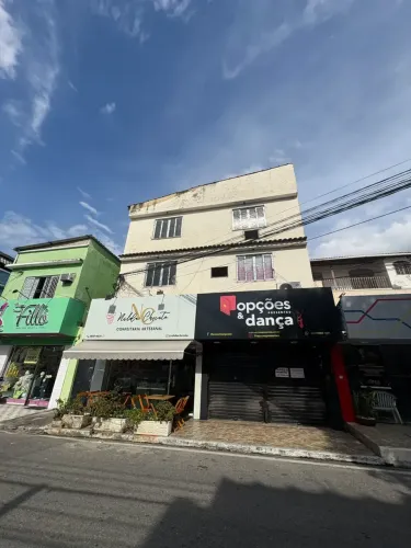 Mesquita / Vila Emil lojao com 50m2: R$ 2 mil