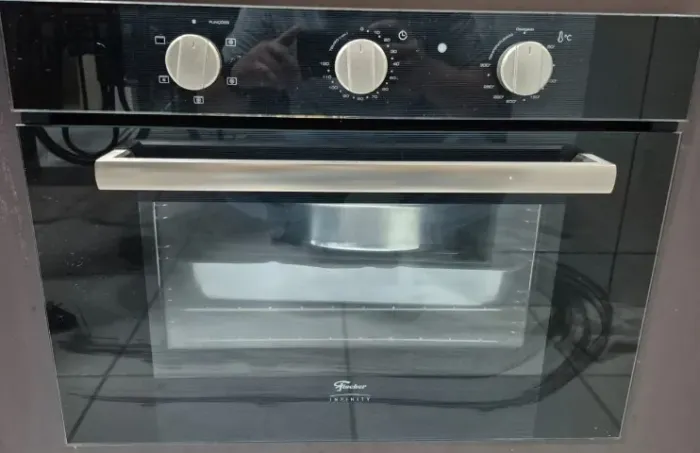 Forno Elétrico de Embutir Fischer Infinity 50 litros 110V