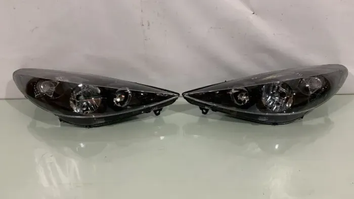 Par de farol peugeot 207 2008 2009 2010 2011 2012 2013 mascara negra