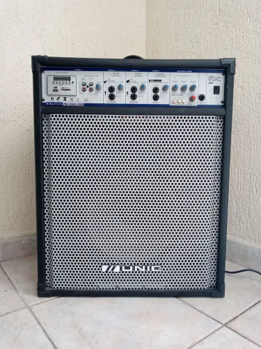 Caixa Amplificada Unic PM 4500 USB com FM - Novíssima!!!