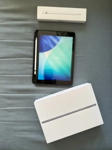 Apple iPad 9º Geração 64GB Cinza Espacial + Apple Pencil + Carregador + Película + Capa 