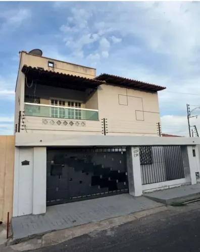KF-Casa Duplex no mocambinho