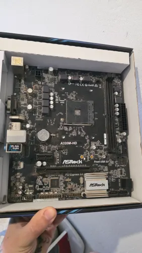 Placa Mãe A320M-HD