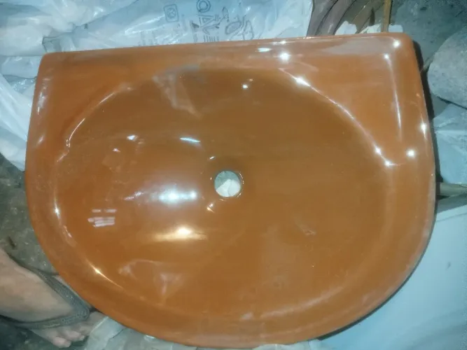 Pia de banheiro cerâmica