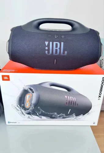 Bombox 4