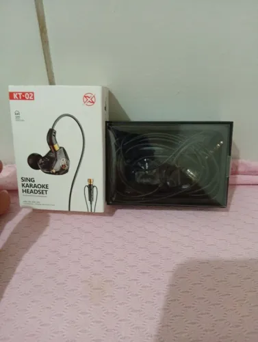 Fones de ouvido bluetooth